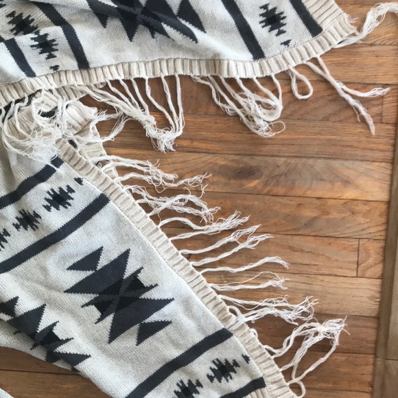 Tribal printed cardigan - Picture 3 of 4